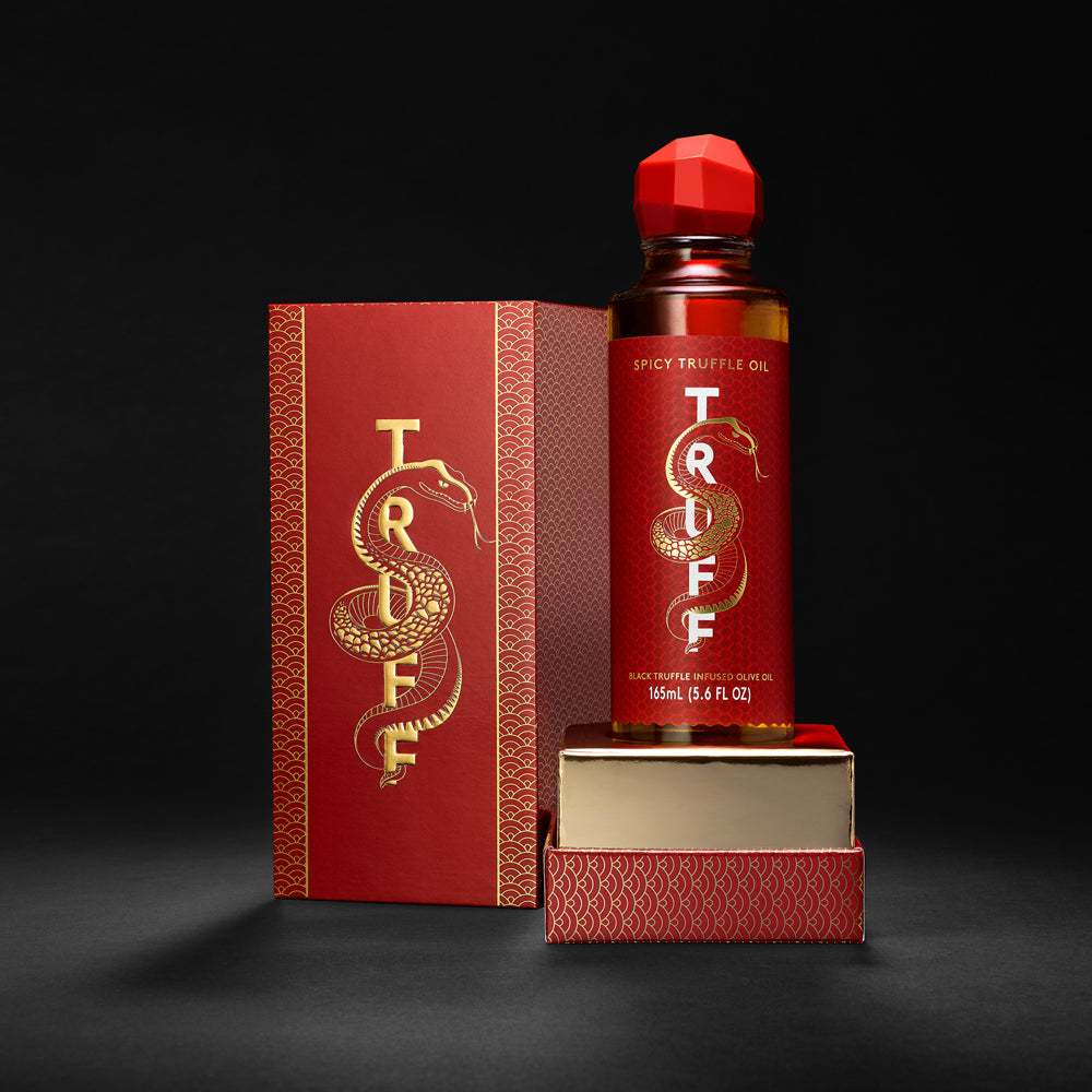 Alternative view of Spicy Black Truffle Oil